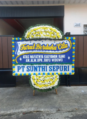 Papan Bunga Duka di Rempang Cate
